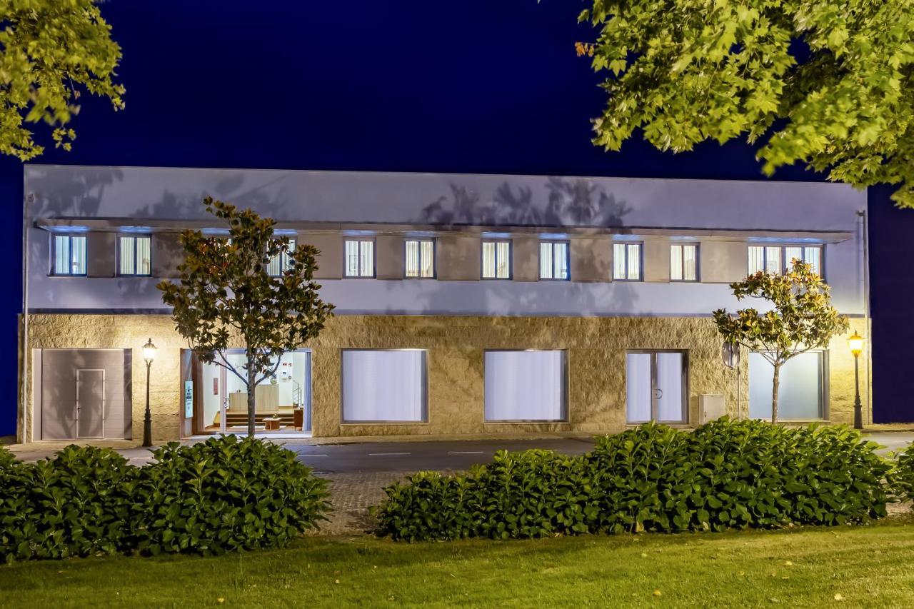 Boutique Mouras Bed and Breakfast Mondim de Basto Εξωτερικό φωτογραφία